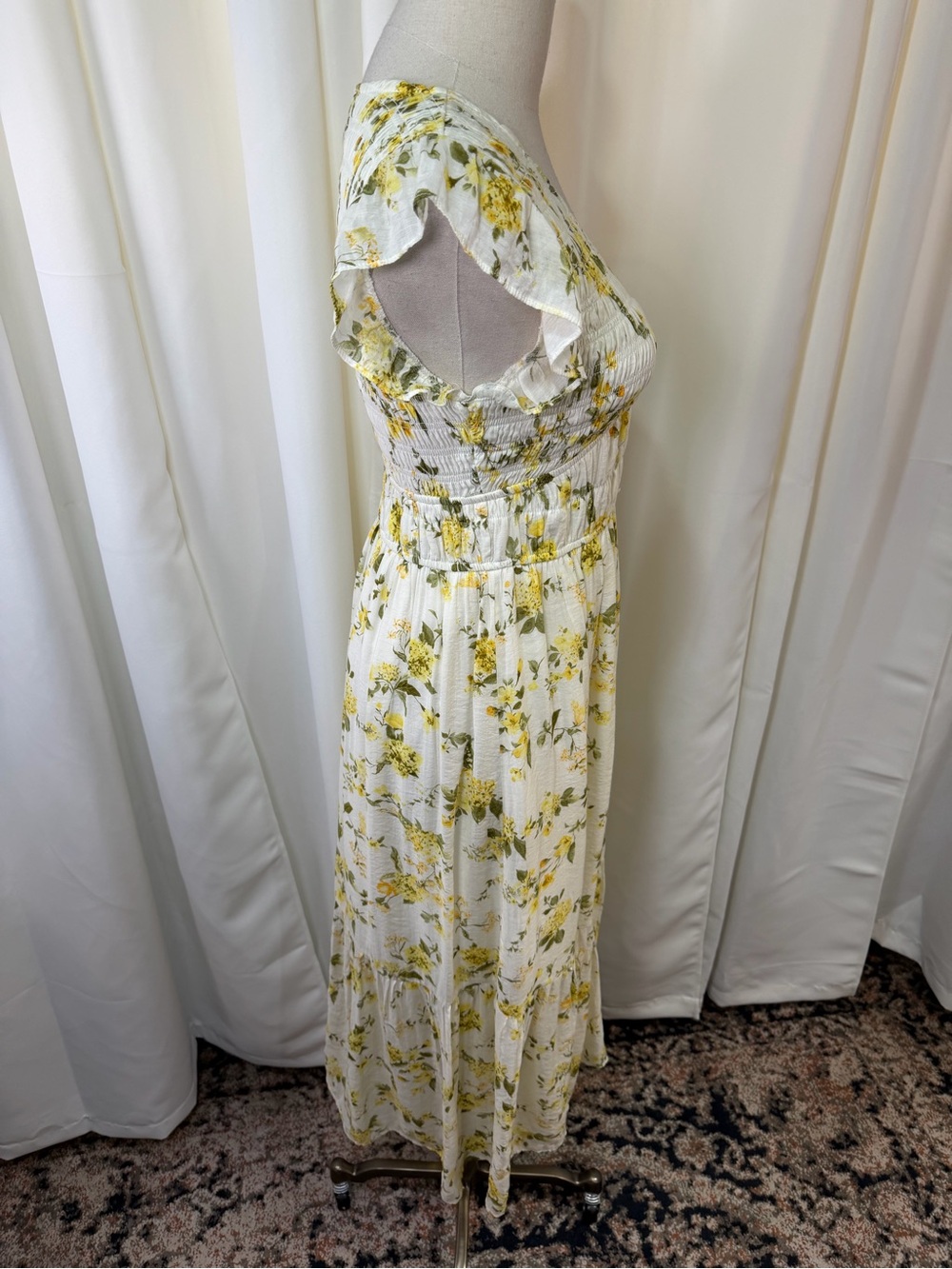 Joie Smocked Yellow Floral V-Neck Midi Dress with Ruffle Cap Sleeves Size Small - Picture 13 of 15